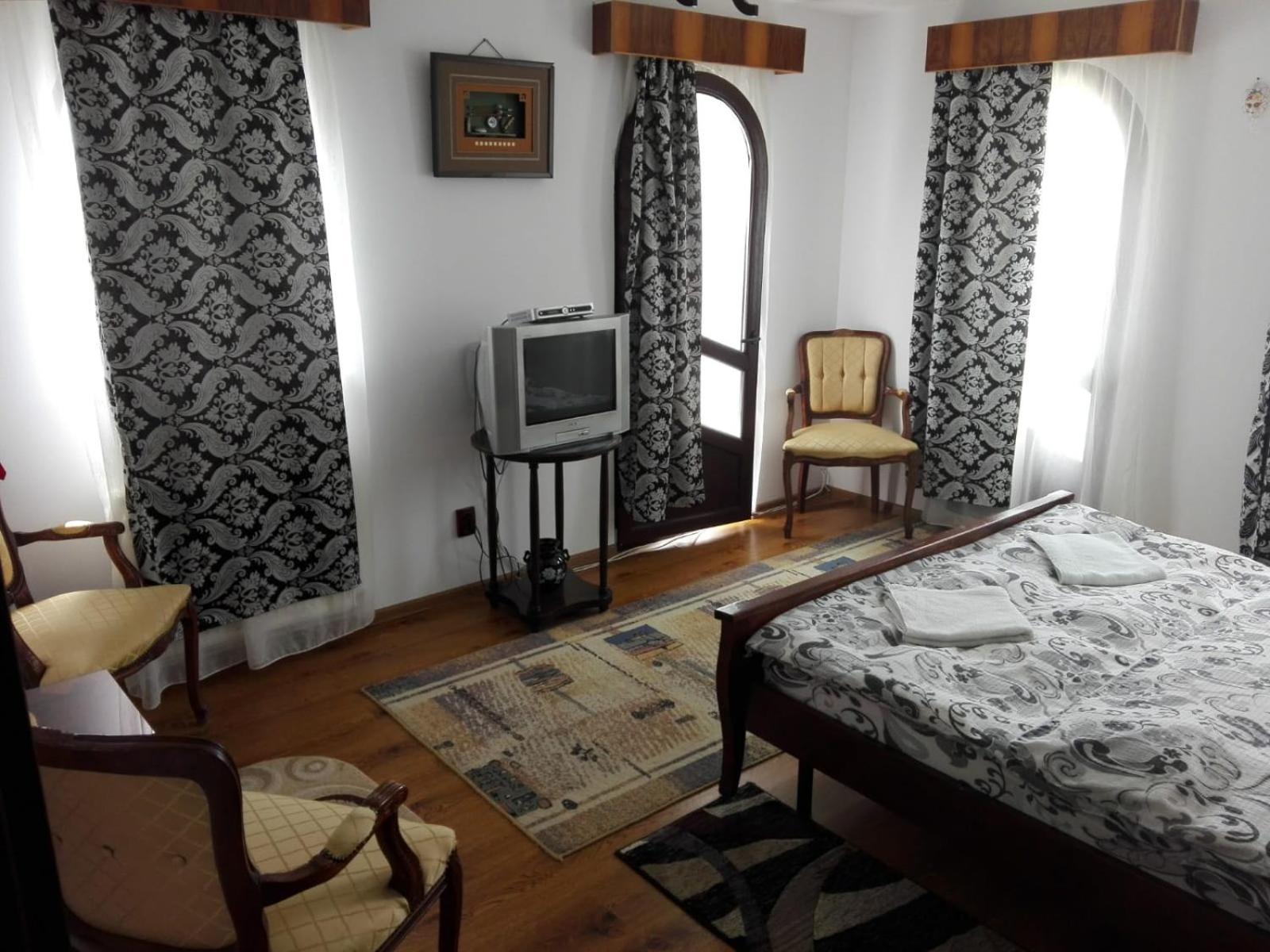 Vila Madudu Vălenii de Munte Dış mekan fotoğraf