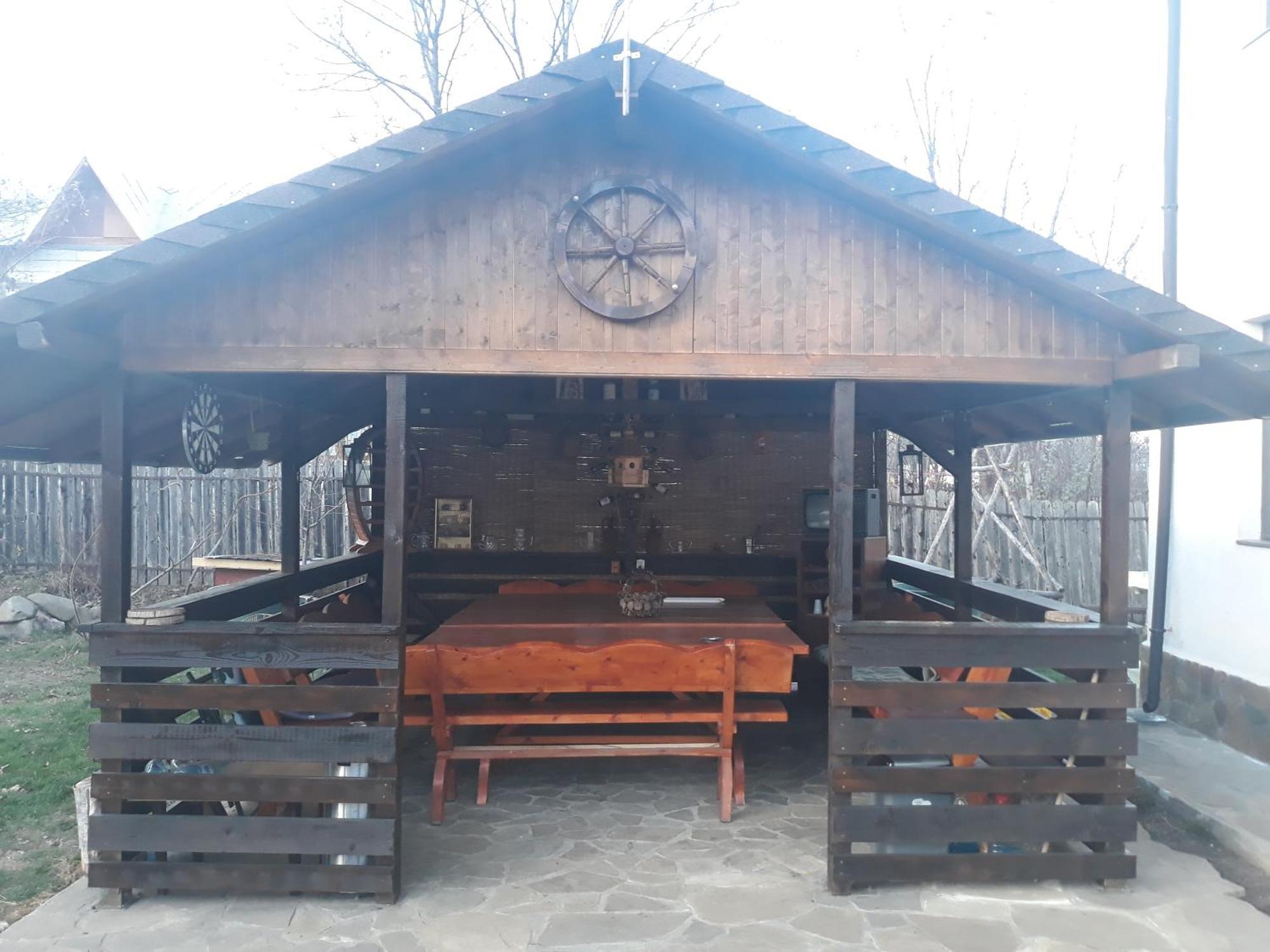 Vila Madudu Vălenii de Munte Dış mekan fotoğraf